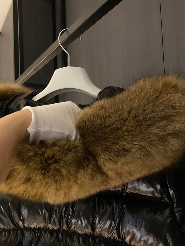 ハイクオリティダウンジャケット全体デザイン